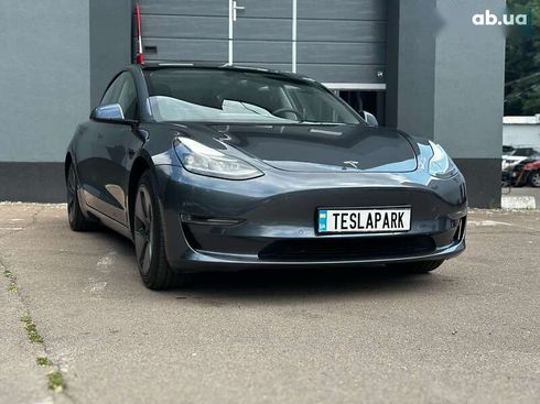 Tesla Model 3 2021 - фото 11