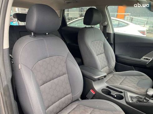 Kia Niro 2018 - фото 24