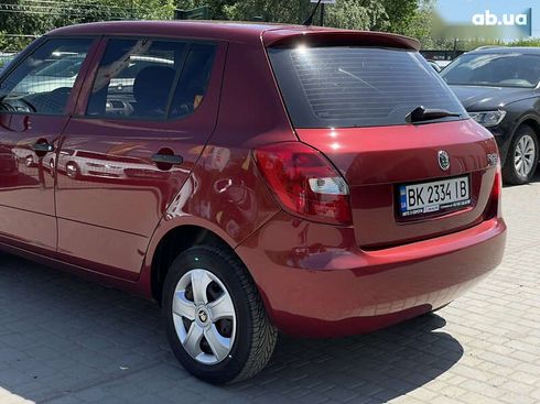 Skoda Fabia 2008 - фото 18
