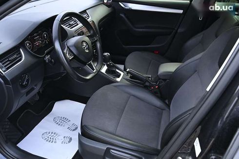 Skoda Octavia 2019 - фото 17