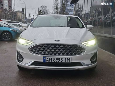 Ford Fusion 2019 - фото 3