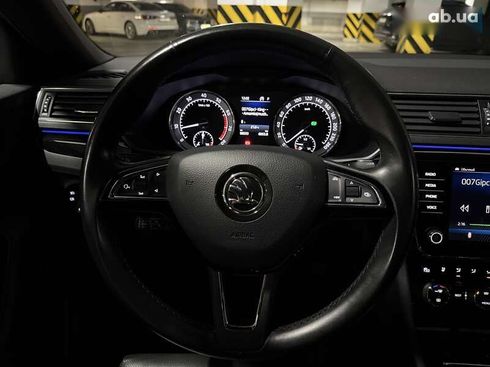 Skoda Superb 2018 - фото 30