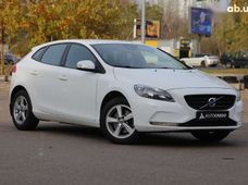 Продаж вживаних Volvo V40 2013 року в Києві - купити на Автобазарі