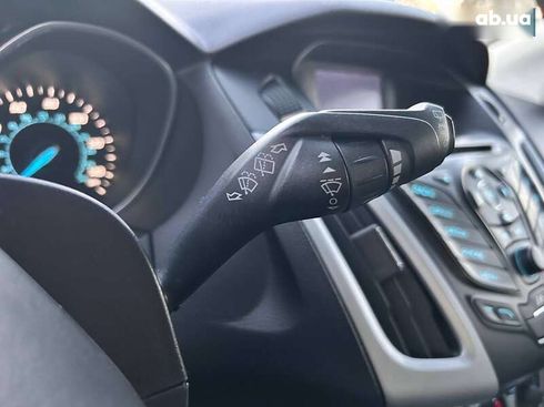 Ford Focus 2013 - фото 18