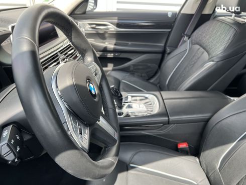 BMW 7 серия 2021 - фото 32