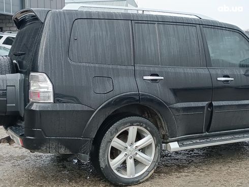 Mitsubishi Pajero Wagon 2008 черный - фото 14