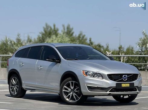 Volvo V60 2018 - фото 7