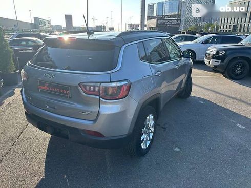 Jeep Compass 2020 - фото 12