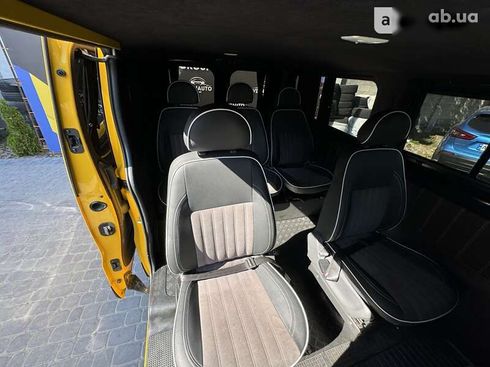 Renault Trafic 2017 - фото 22