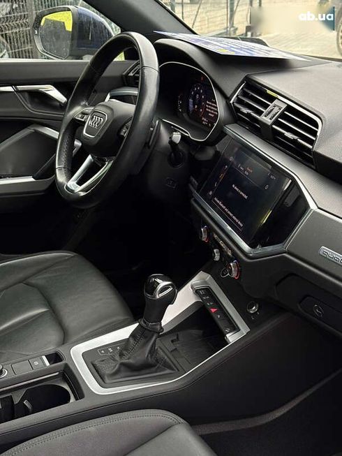 Audi Q3 2020 - фото 20