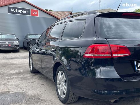 Volkswagen Passat 2011 черный - фото 7