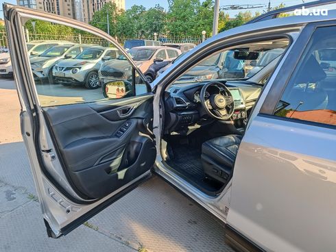 Subaru Forester 2022 серый - фото 19