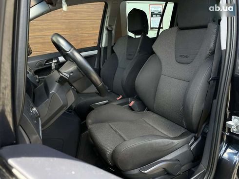 Opel Zafira 2009 - фото 25