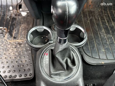 MINI Hatch 2010 красный - фото 21