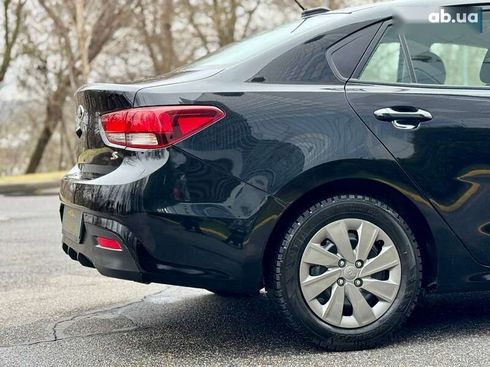 Kia Rio 2020 - фото 6