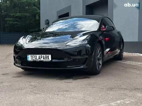 Tesla Model 3 2021 - фото 4