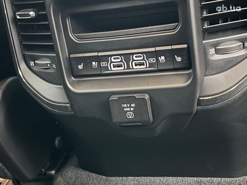 Dodge Ram 2021 черный - фото 32