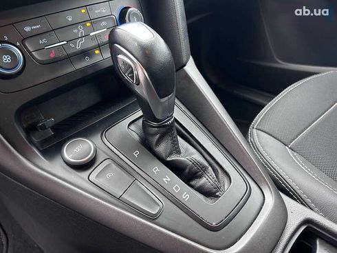 Ford Focus 2015 - фото 20