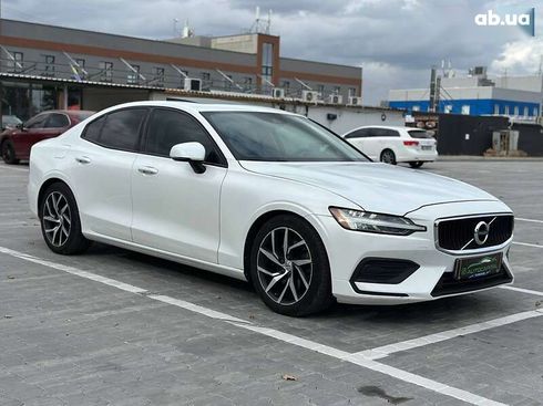 Volvo S60 2019 - фото 11