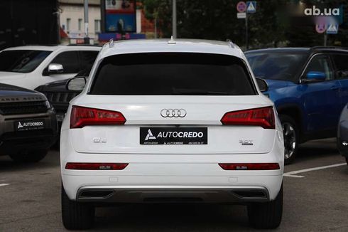 Audi Q5 2018 - фото 5