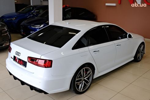 Audi A6 2016 белый - фото 5