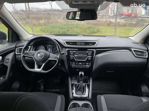 Nissan Qashqai 2019 - фото 16