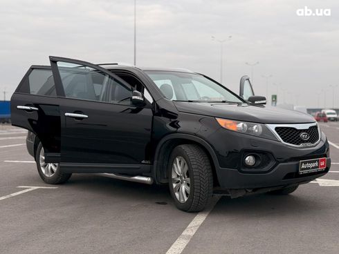 Kia Sorento 2009 черный - фото 34