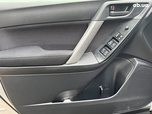 Subaru Forester 2014 серый - фото 26