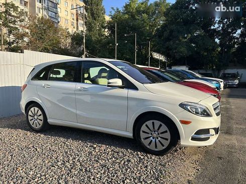 Mercedes-Benz B-Класс 2017 - фото 3