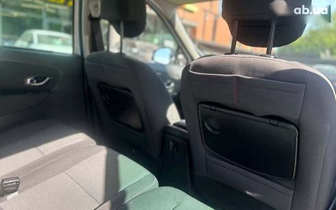 Renault Scenic 2013 - фото 19