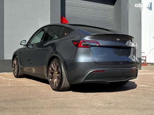 Tesla Model Y 2023 - фото 8