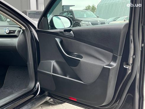 Volkswagen passat b6 2009 черный - фото 35