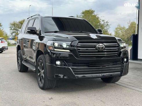 Toyota Land Cruiser 2020 - фото 3