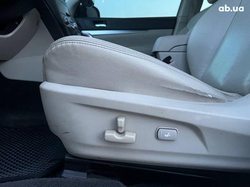 Subaru Legacy 2010 белый - фото 17