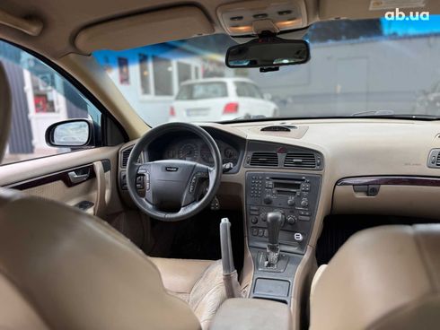 Volvo V70 2002 серый - фото 33