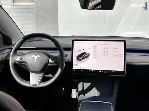 Tesla Model 3 2023 - фото 17