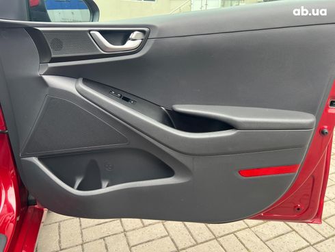 Hyundai Ioniq 2019 красный - фото 19