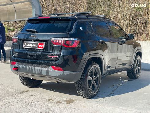 Jeep Compass 2017 черный - фото 2