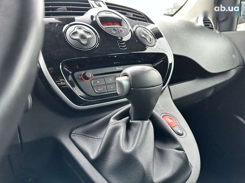 Renault Kangoo 2017 - фото 12