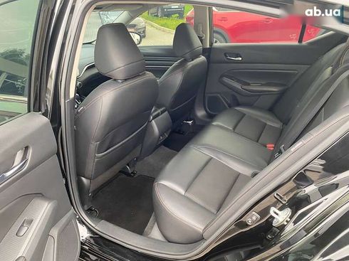 Nissan Altima 2020 - фото 10