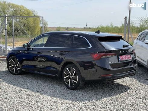 Skoda Octavia 2020 - фото 6