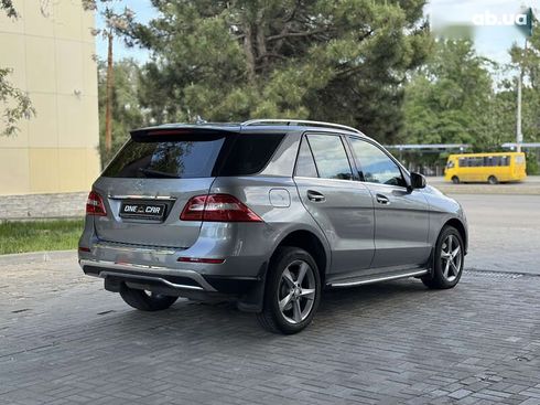 Mercedes-Benz M-Класс 2014 - фото 5