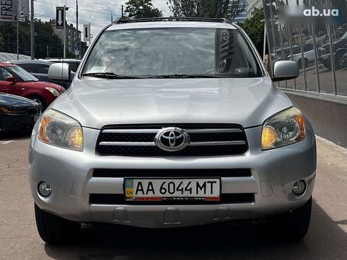 Toyota RAV4 2007 - фото 3