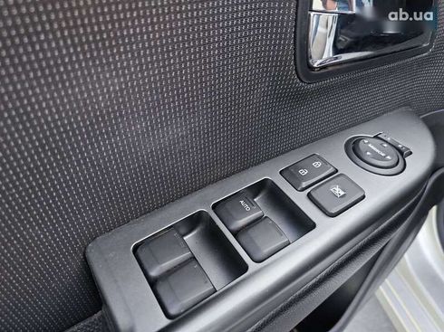Kia Rio 2012 - фото 16