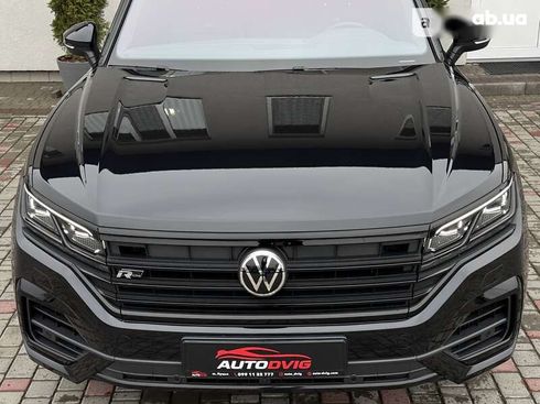 Volkswagen Touareg 2019 - фото 11