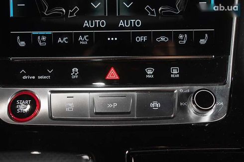 Audi SQ8 2024 - фото 28