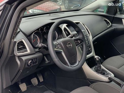 Opel Astra 2013 - фото 25
