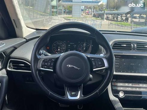 Jaguar F-Pace 2019 - фото 30