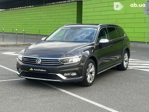 Volkswagen passat alltrack 2017 - фото 6