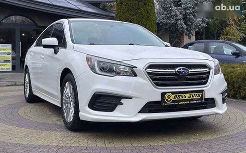 Subaru Legacy 2018 - фото 9